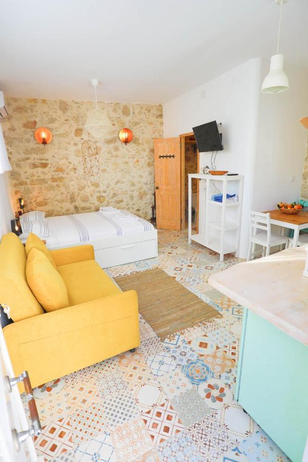 Ravi Boutique Home - 1 Minute Walk From Beach Kalyves Exterior photo