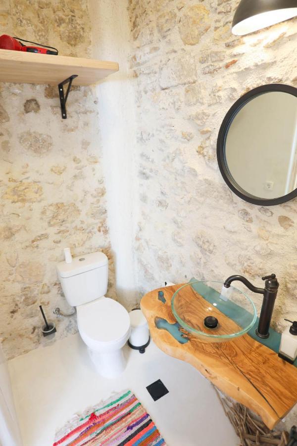 Ravi Boutique Home - 1 Minute Walk From Beach Kalyves Exterior photo